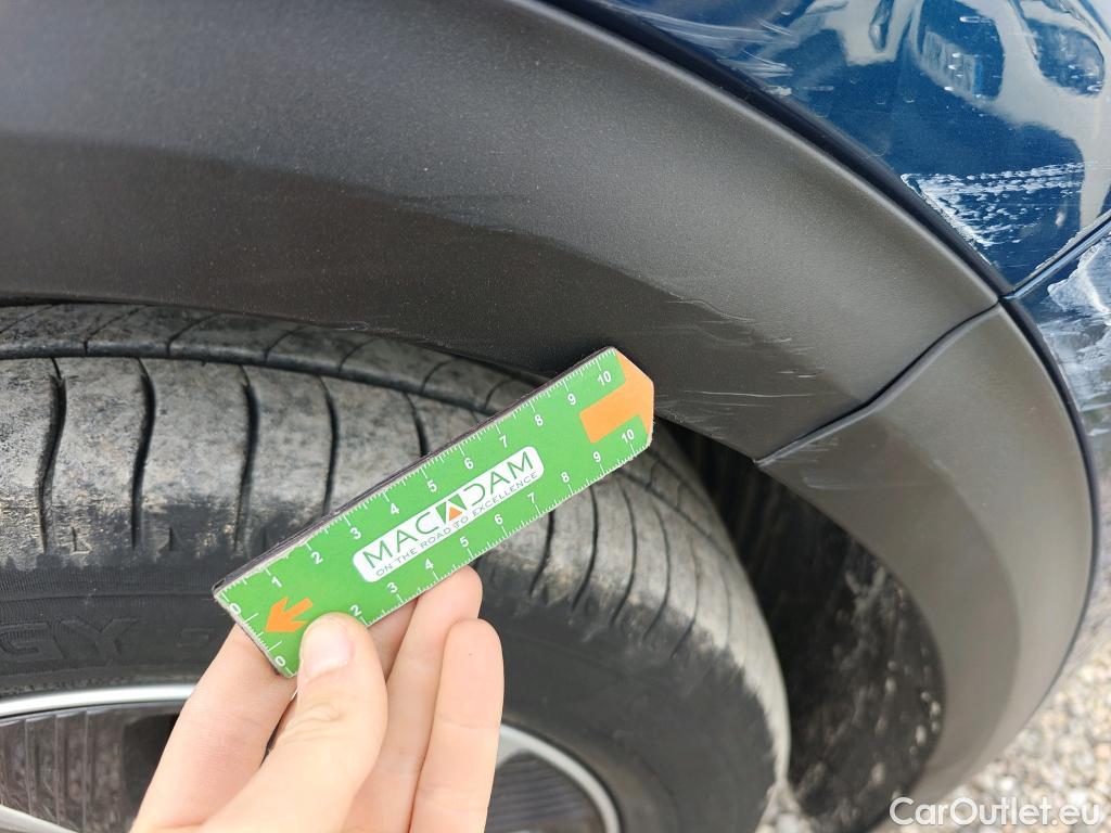  KIA  Niro KIA  / 2019 / 5P / crossover 1.6 GDi HEV 104kW (141CV) Concept #55