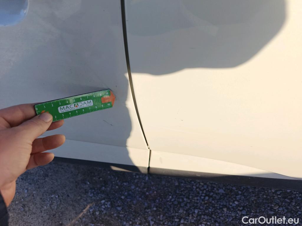  Nissan  Qashqai NISSAN  / 2021 / 5P / todoterreno DIG-T 116kW (158CV) mHEV Xtronic Acenta (AC2) #6