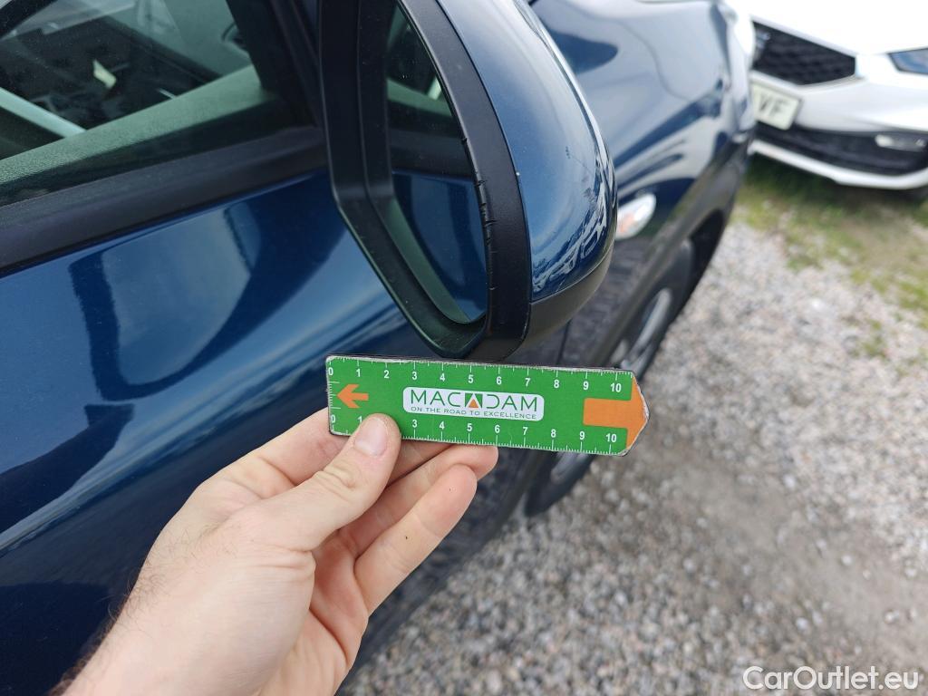  KIA  Niro KIA  / 2019 / 5P / crossover 1.6 GDi HEV 104kW (141CV) Concept #62