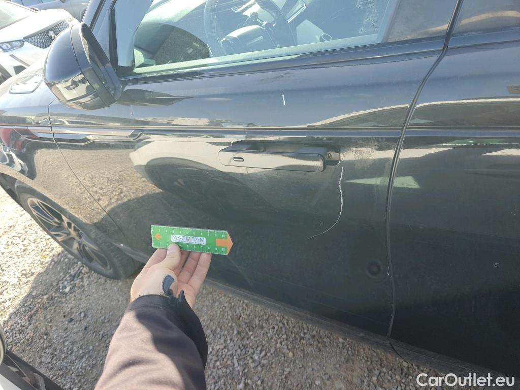  Land Rover  Range Rover LAND ROVER  Velar / 2017 / 5P / todoterreno 2.0D D240 R-Dynamic S 4WD Auto #16