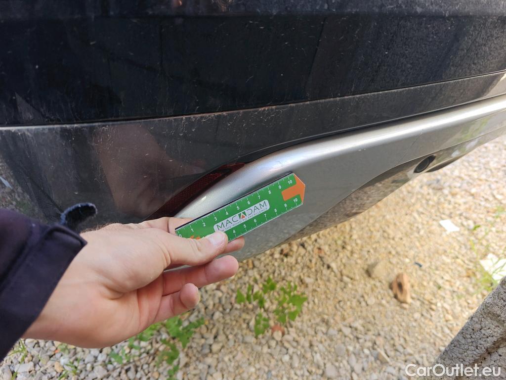  Land Rover  Range Rover LAND ROVER  Velar / 2017 / 5P / todoterreno 2.0D D240 R-Dynamic S 4WD Auto #60