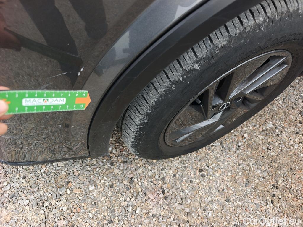  Nissan  Qashqai NISSAN  / 2021 / 5P / todoterreno DIG-T 116kW (158CV) mHEV Xtronic Acenta (AC9) #67