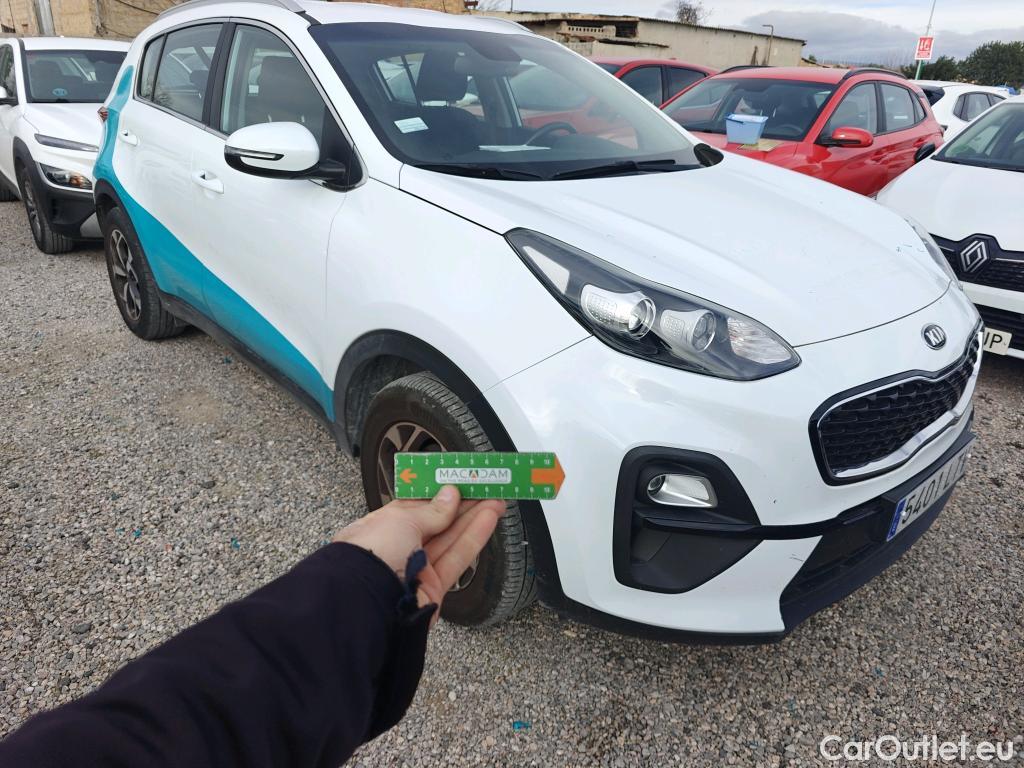  KIA  Sportage KIA  / 2018 / 5P / todoterreno 1.6 MHEV Business 100kW (136CV) 4x2 #92