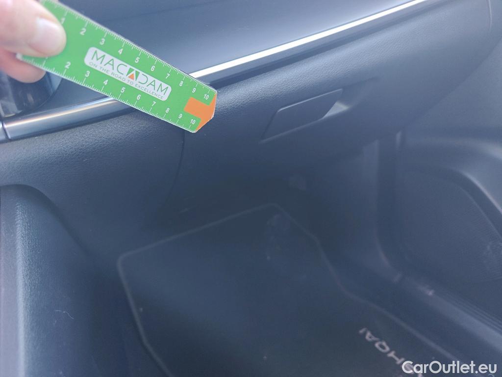  Nissan  Qashqai NISSAN  / 2021 / 5P / todoterreno DIG-T 116kW (158CV) mHEV Xtronic Acenta (AC) #2