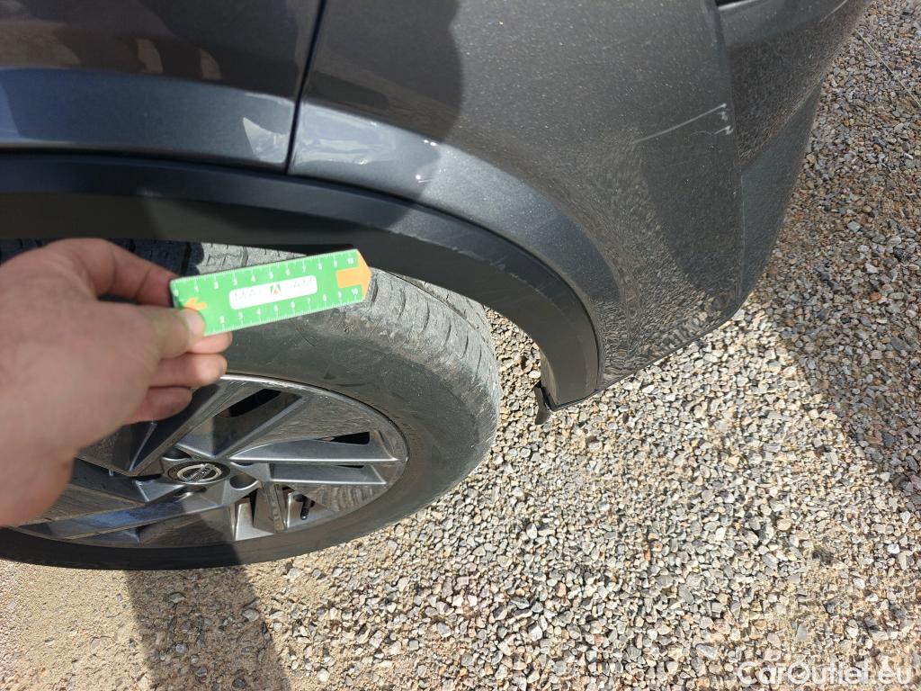  Nissan  Qashqai NISSAN  / 2021 / 5P / todoterreno DIG-T 116kW (158CV) mHEV Xtronic Acenta (AC) #41