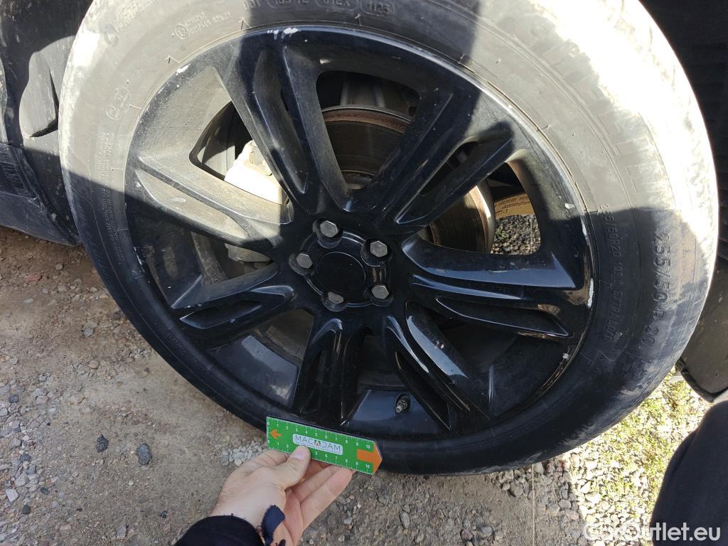  Land Rover  Range Rover LAND ROVER  Velar / 2017 / 5P / todoterreno 2.0D D240 R-Dynamic S 4WD Auto #51