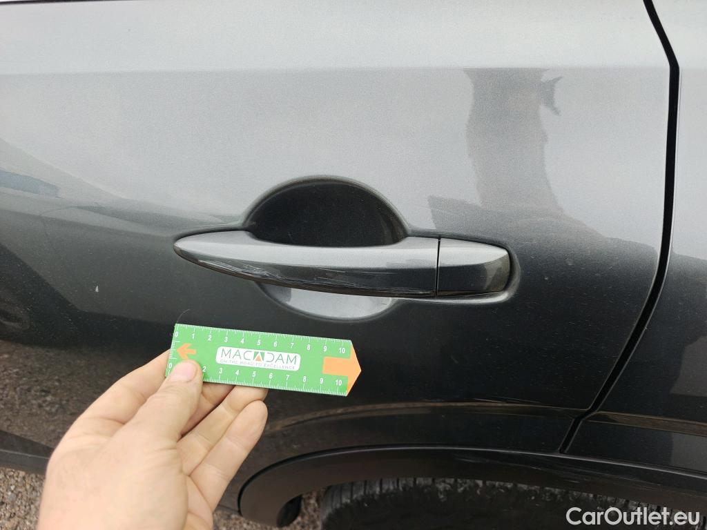  Nissan  Qashqai NISSAN  / 2021 / 5P / todoterreno DIG-T 116kW (158CV) mHEV Xtronic Acenta (AC9) #62