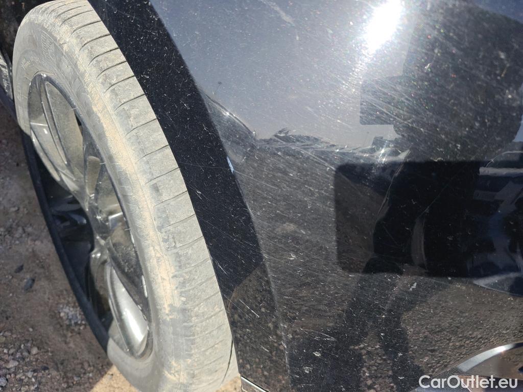  Land Rover  Range Rover LAND ROVER  Velar / 2017 / 5P / todoterreno 2.0D D240 R-Dynamic S 4WD Auto #37