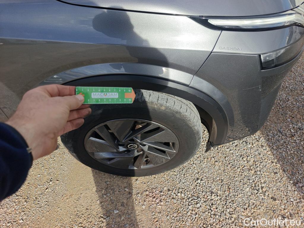  Nissan  Qashqai NISSAN  / 2021 / 5P / todoterreno DIG-T 116kW (158CV) mHEV Xtronic Acenta (AC) #40