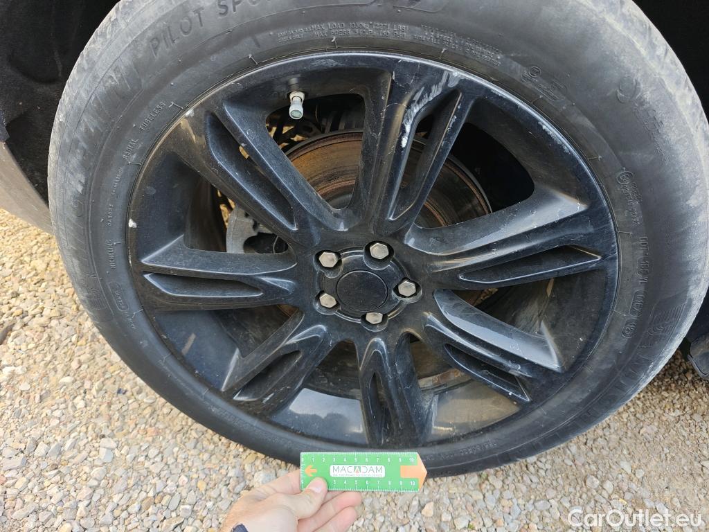  Land Rover  Range Rover LAND ROVER  Velar / 2017 / 5P / todoterreno 2.0D D240 R-Dynamic S 4WD Auto #46