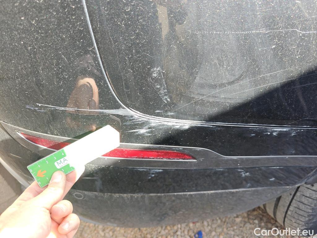  Land Rover  Range Rover LAND ROVER  Velar / 2017 / 5P / todoterreno 2.0D D240 R-Dynamic S 4WD Auto #79