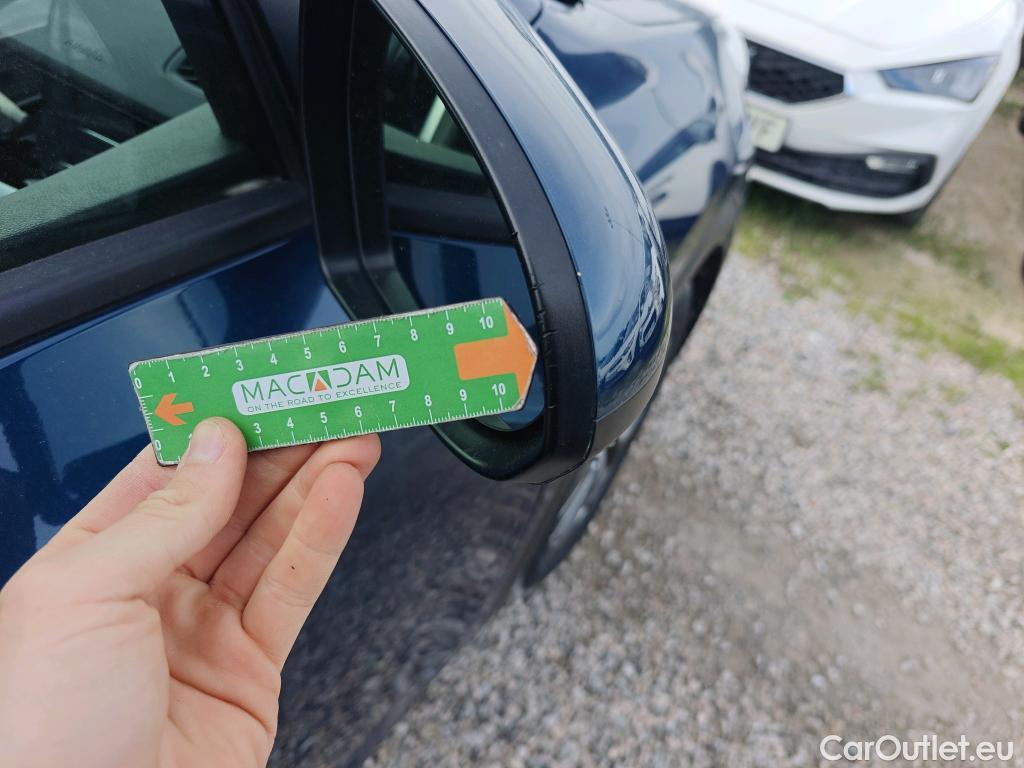  KIA  Niro KIA  / 2019 / 5P / crossover 1.6 GDi HEV 104kW (141CV) Concept #63