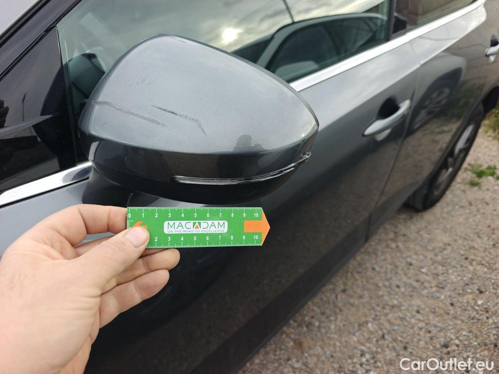  Nissan  Qashqai NISSAN  / 2021 / 5P / todoterreno DIG-T 116kW (158CV) mHEV Xtronic Acenta (AC9) #50