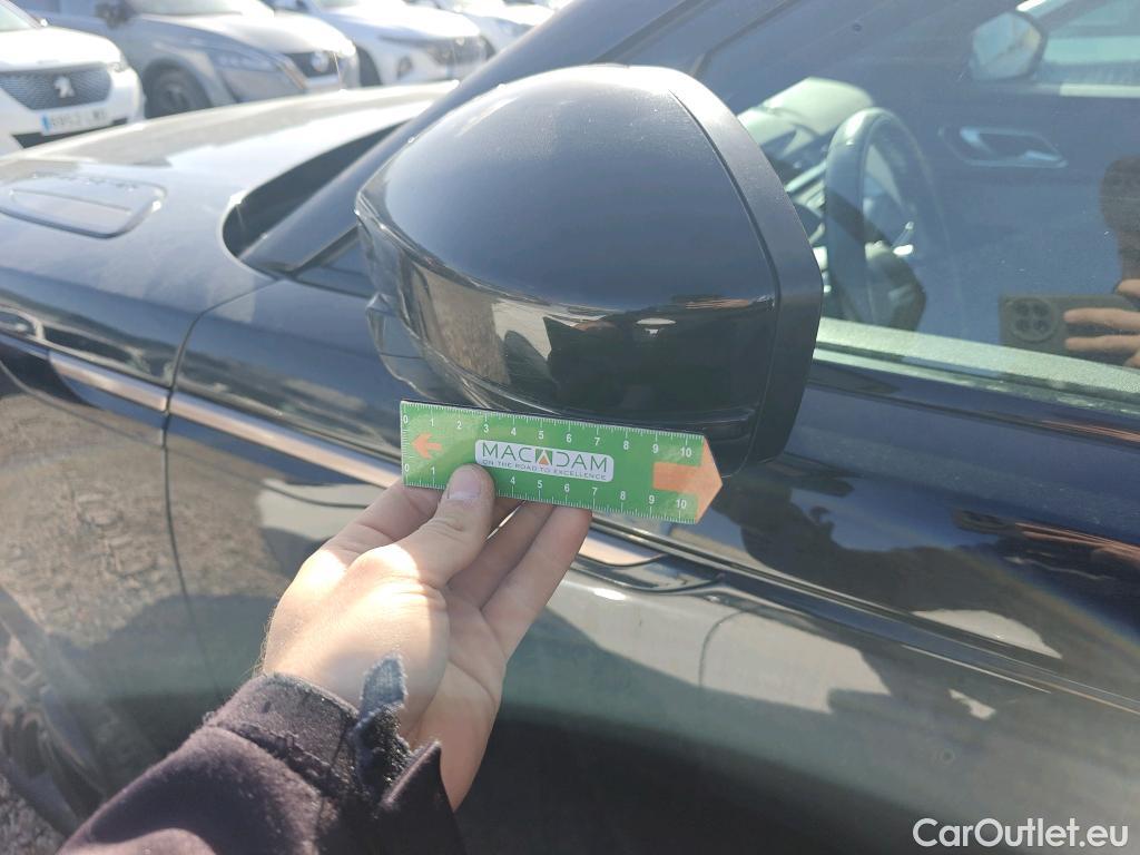  Land Rover  Range Rover LAND ROVER  Velar / 2017 / 5P / todoterreno 2.0D D240 R-Dynamic S 4WD Auto #97