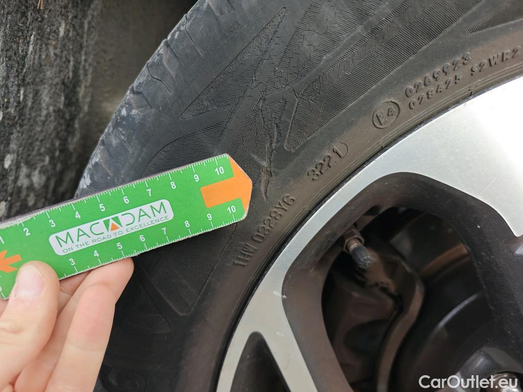  KIA  Sportage KIA  / 2018 / 5P / todoterreno 1.6 MHEV Business 100kW (136CV) 4x2 #10