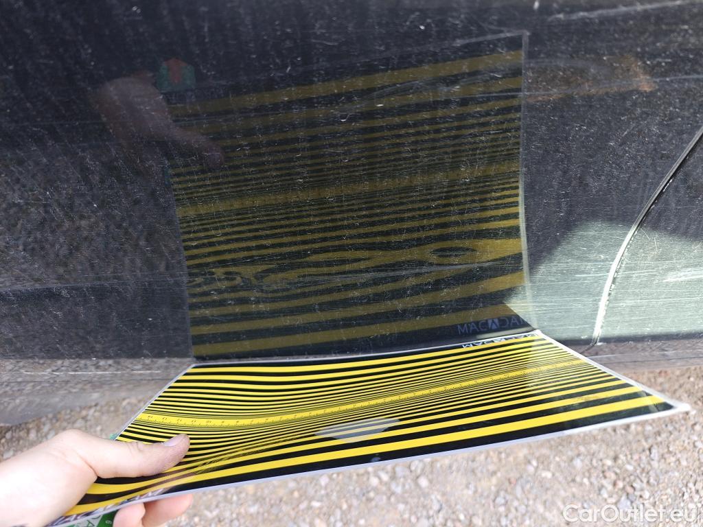  Land Rover  Range Rover LAND ROVER  Velar / 2017 / 5P / todoterreno 2.0D D240 R-Dynamic S 4WD Auto #9