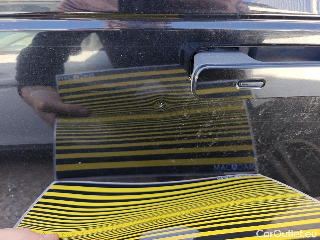  Land Rover  Range Rover LAND ROVER  Velar / 2017 / 5P / todoterreno 2.0D D240 R-Dynamic S 4WD Auto #30