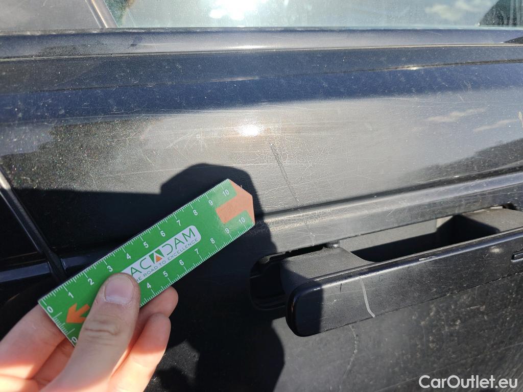  Land Rover  Range Rover LAND ROVER  Velar / 2017 / 5P / todoterreno 2.0D D240 R-Dynamic S 4WD Auto #15