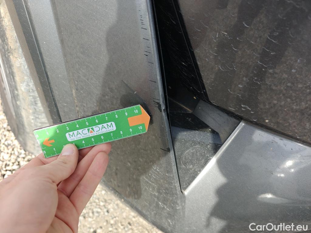  Nissan  Qashqai NISSAN  / 2021 / 5P / todoterreno DIG-T 116kW (158CV) mHEV Xtronic Acenta (AC) #36