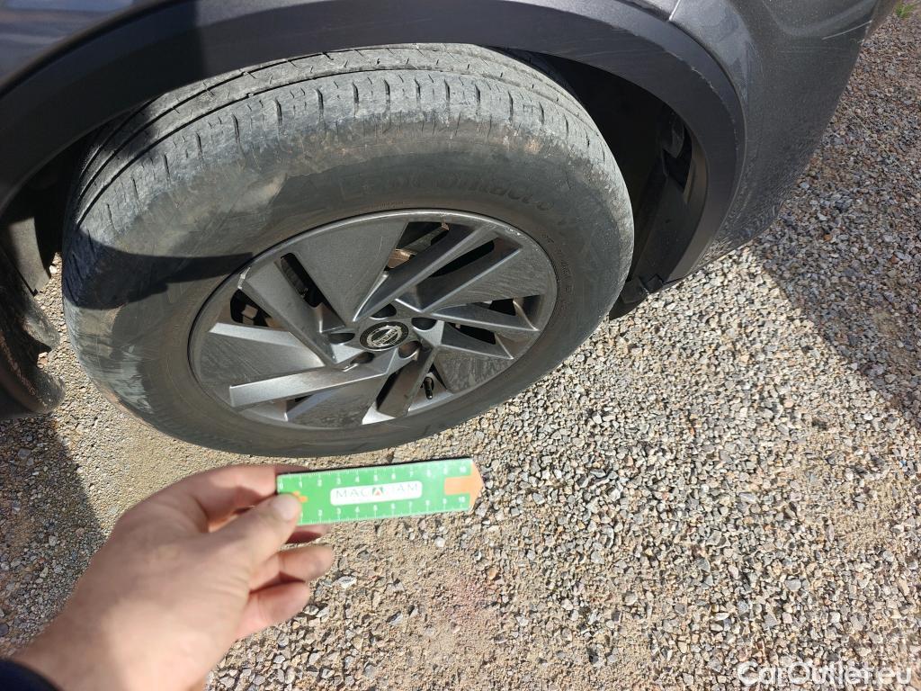  Nissan  Qashqai NISSAN  / 2021 / 5P / todoterreno DIG-T 116kW (158CV) mHEV Xtronic Acenta (AC) #12