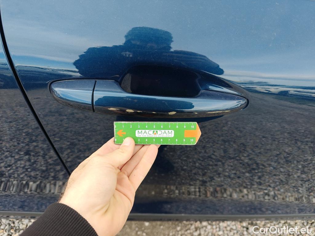  KIA  Niro KIA  / 2019 / 5P / crossover 1.6 GDi HEV 104kW (141CV) Concept #59