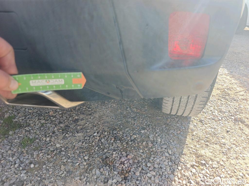  Peugeot  2008 PEUGEOT  / 2019 / 5P / todoterreno Allure Puretech 130 S&S EAT8 #7