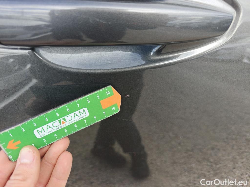  Peugeot  3008 PEUGEOT  / 2020 / 5P / todoterreno 1.5 BlueHDi 96kW (130CV) S&S Active Pack (AC3) #33