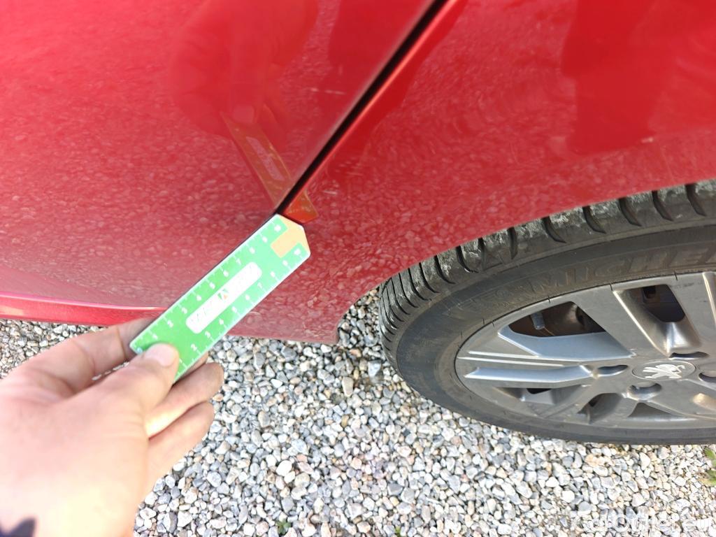  Peugeot  208 PEUGEOT  / 2019 / 5P / berlina con portón PureTech 73kW (100CV) Active Pack #32