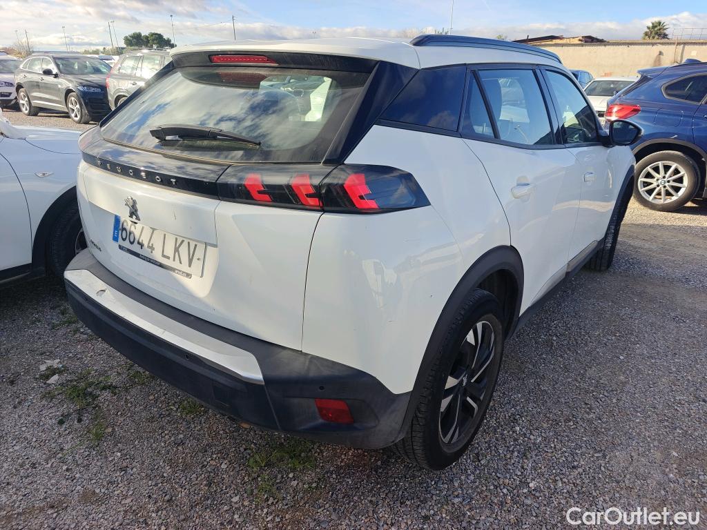  Peugeot  2008 PEUGEOT  / 2019 / 5P / todoterreno Allure BlueHDI 100 S&S BVM6 #11