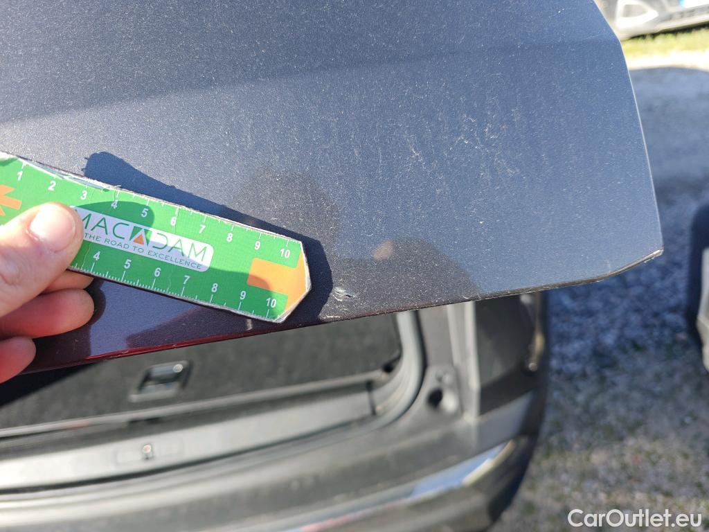  Peugeot  3008 PEUGEOT  Hybrid / 2020 / 5P / todoterreno 225 e-EAT8 Allure #72