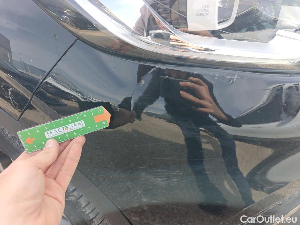  Renault  Kadjar RENAULT  / 2019 / 5P / crossover Zen GPF TCe 103kW (140CV) EDC (AC) #25