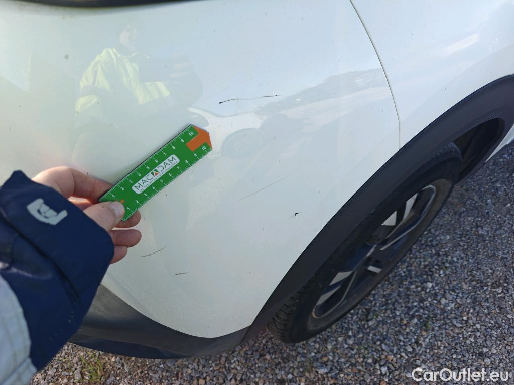  Peugeot  2008 PEUGEOT  / 2019 / 5P / todoterreno Allure BlueHDI 100 S&S BVM6 #13