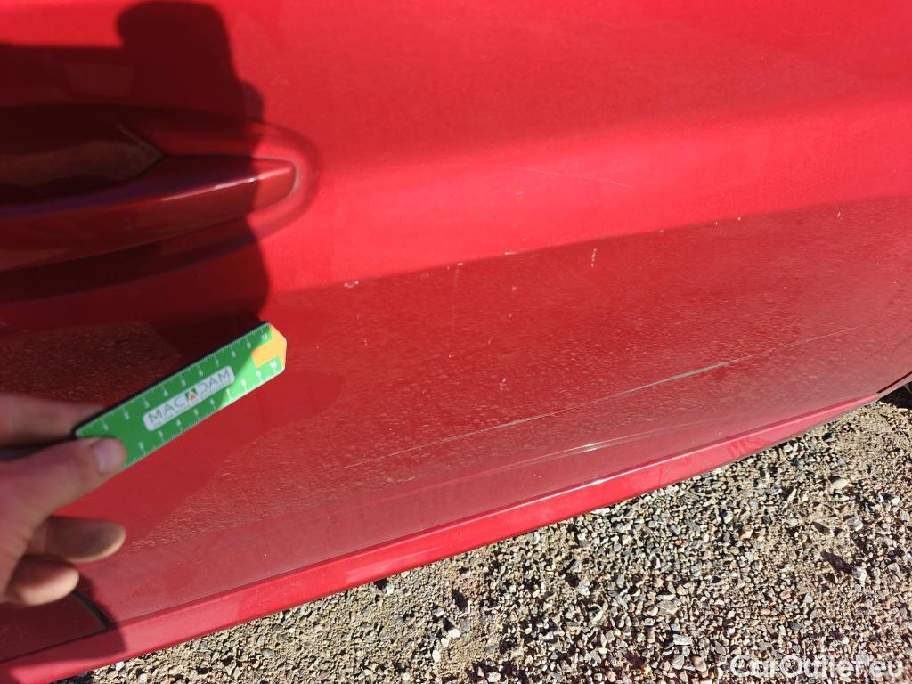  Peugeot  208 PEUGEOT  / 2019 / 5P / berlina con portón PureTech 73kW (100CV) Active Pack #18