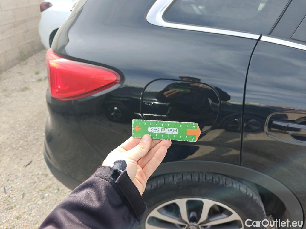  Renault  Kadjar RENAULT  / 2019 / 5P / crossover Zen GPF TCe 103kW (140CV) EDC (AC) #14