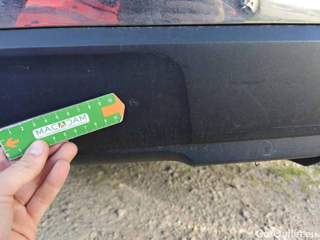  Peugeot  3008 PEUGEOT  Hybrid / 2020 / 5P / todoterreno 225 e-EAT8 Allure #42