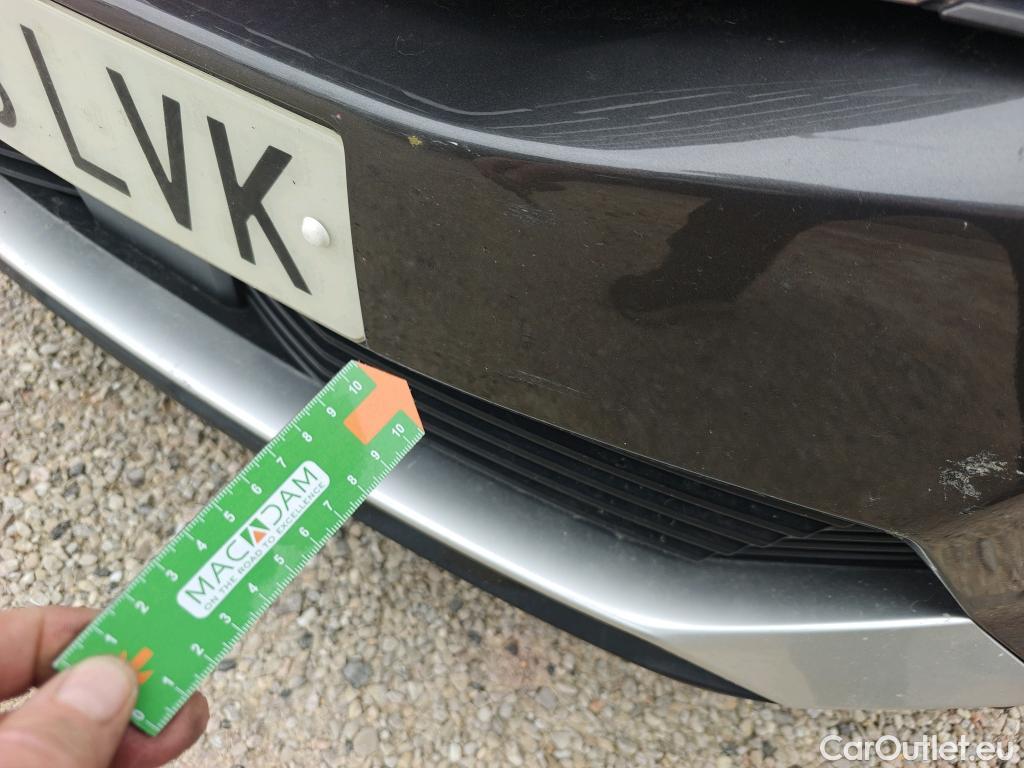  Peugeot  3008 PEUGEOT  / 2020 / 5P / todoterreno 1.5 BlueHDi 96kW (130CV) S&S Active Pack (AC3) #17