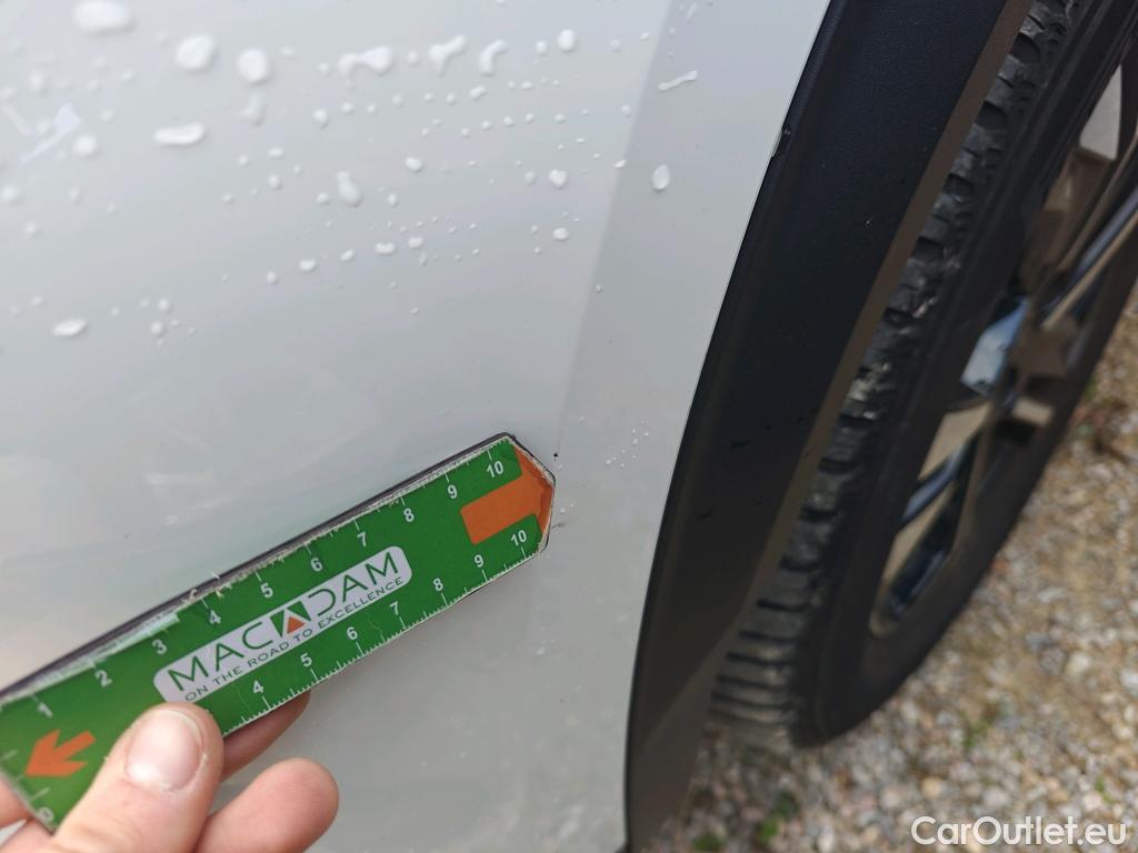  Peugeot  2008 PEUGEOT  / 2019 / 5P / todoterreno Allure BlueHDI 81kW (110CV) #45