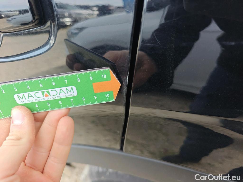  Renault  Kadjar RENAULT  / 2019 / 5P / crossover Zen GPF TCe 103kW (140CV) EDC (AC) #65