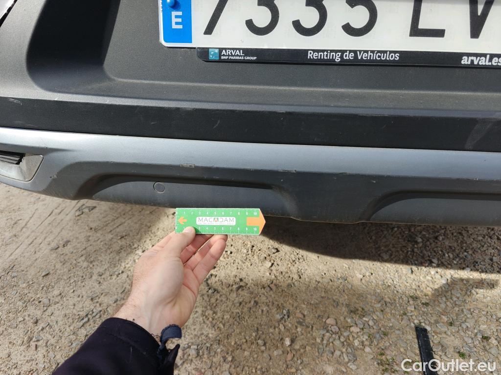  Renault  Kadjar RENAULT  / 2019 / 5P / crossover Zen GPF TCe 103kW (140CV) EDC (AC) #32
