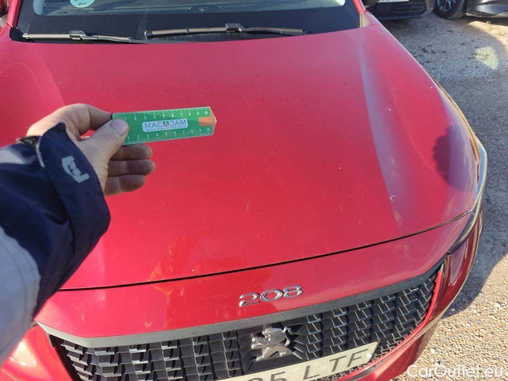  Peugeot  208 PEUGEOT  / 2019 / 5P / berlina con portón PureTech 73kW (100CV) Active Pack #1