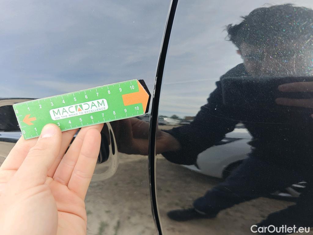  Renault  Kadjar RENAULT  / 2019 / 5P / crossover Zen GPF TCe 103kW (140CV) EDC (AC) #11