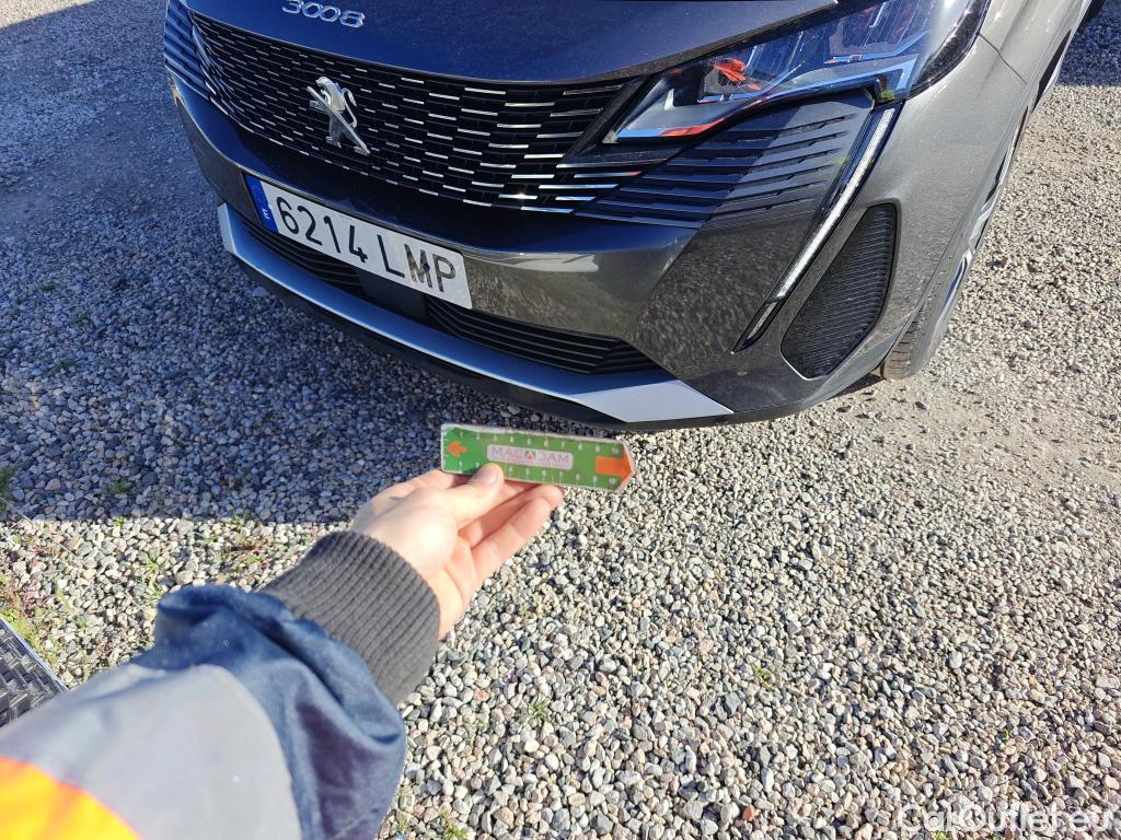  Peugeot  3008 PEUGEOT  Hybrid / 2020 / 5P / todoterreno 225 e-EAT8 Allure #53