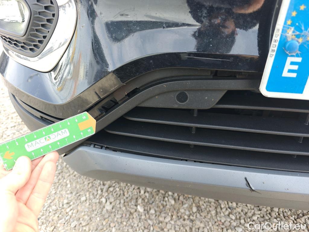  Renault  Kadjar RENAULT  / 2019 / 5P / crossover Zen GPF TCe 103kW (140CV) EDC (AC) #56