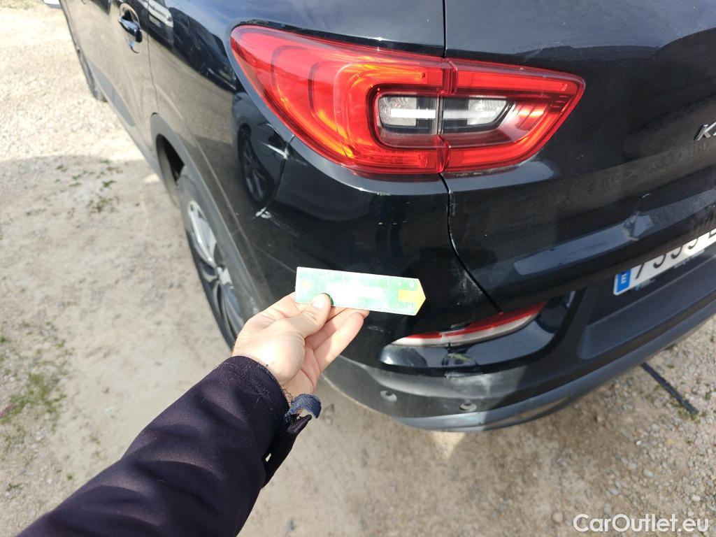  Renault  Kadjar RENAULT  / 2019 / 5P / crossover Zen GPF TCe 103kW (140CV) EDC (AC) #37