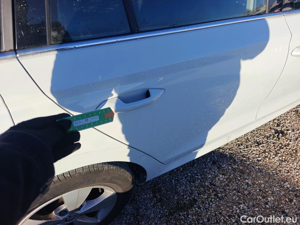  Skoda  Octavia SKODA  / 2020 / 5P / familiar Combi 1.0 TSI 81kW(110CV) DSG mHEV Ambi. #12