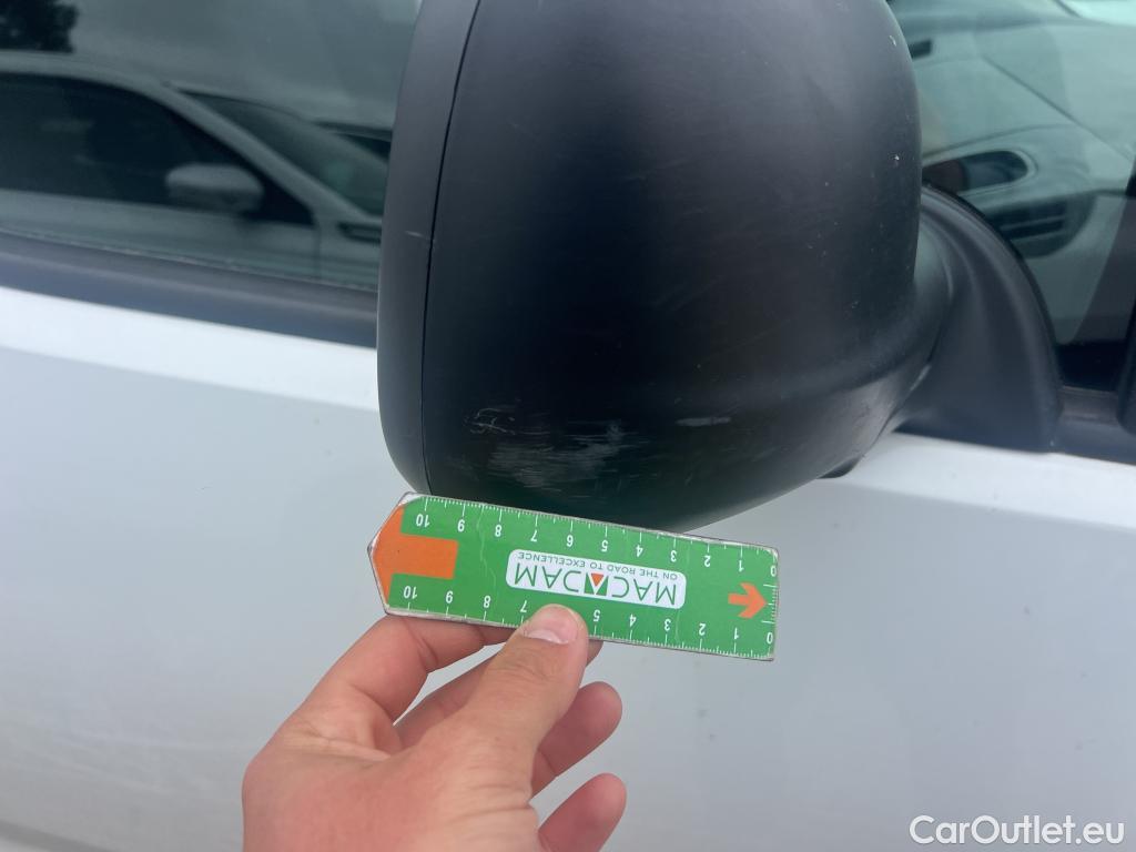  Citroen  Berlingo CITROEN  / 2018 / 3P / furgón derivado de turismo Talla M BlueHDi 100 CONTROL #34