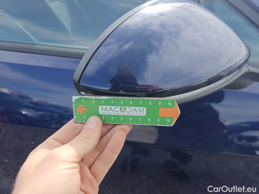  Volkswagen  Golf  VOLKSWAGEN / 2016 / 5P / berlina con portón Ready2Go 1.0 TSI 85kW (115CV) #37