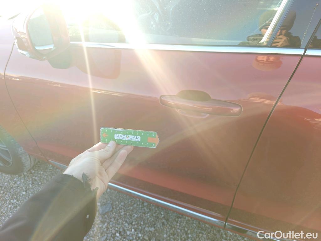  Volvo  XC60 VOLVO  / 2017 / 5P / todoterreno 2.0 T4 Inscription Auto #48