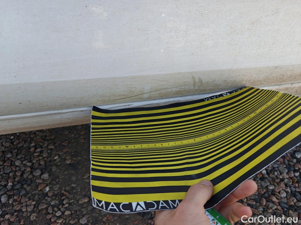  Land Rover  Discovery SEAT Nuevo León / 2020 / 5P / berlina con portón 2.0 TDI 85kW S&S Style Go(SP) #12