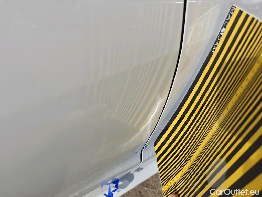  Toyota  Yaris TOYOTA  / 2020 / 5P / berlina con portón 1.5 120H Active Tech #6